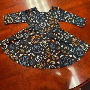 Marie Nicole 12-18 black dress with pumpkins